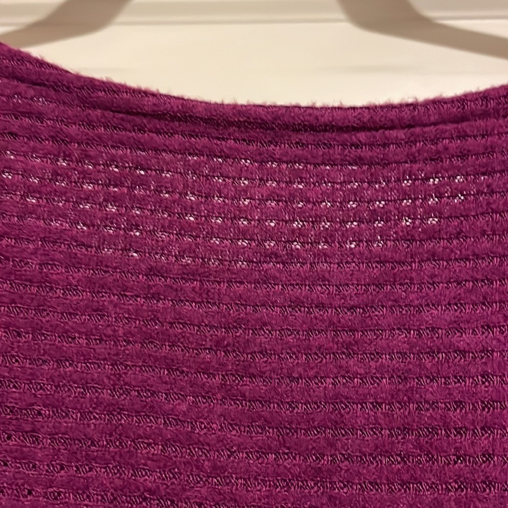 EUC 1 State knot back waffle knit top​​​ - Picture 3 of 6